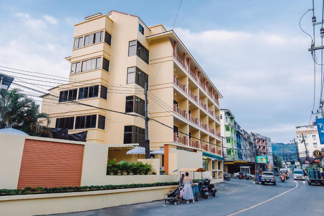 Bauman Ville Hotel Phuket Exterior foto