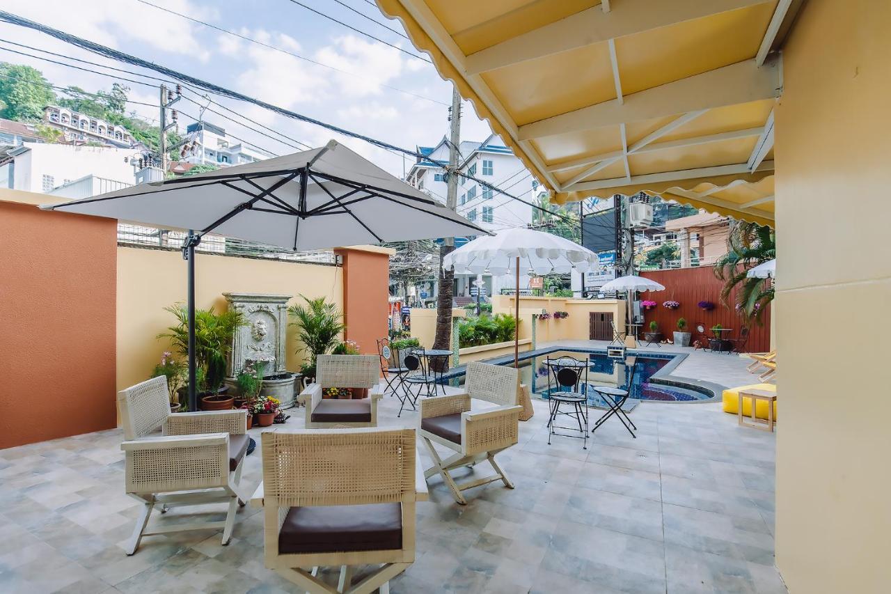 Bauman Ville Hotel Phuket Exterior foto